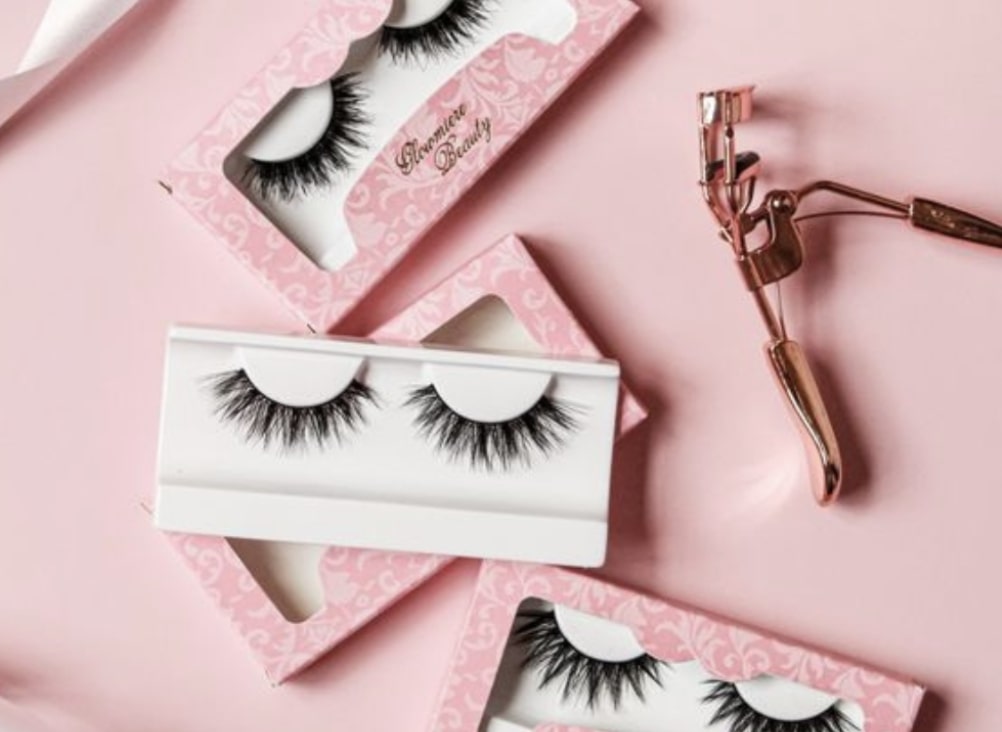things-to-consider-when-choosing-a-wholesale-lash-extension-suppliers-2